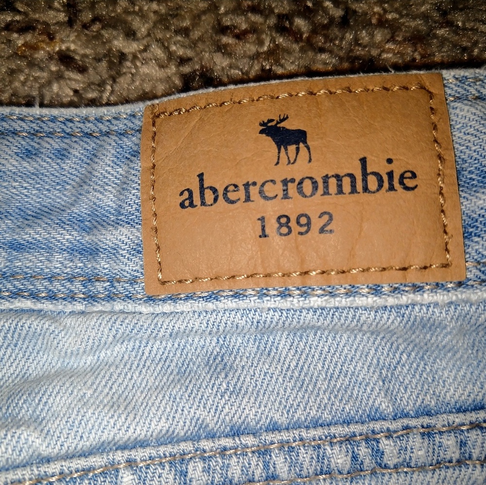 Abercrombie kids girlfriend distressed jeans